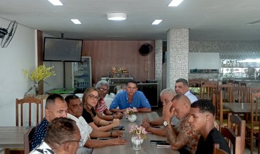 JARINHO Pré Candidato Prefeito Reuniu com partidário MDB