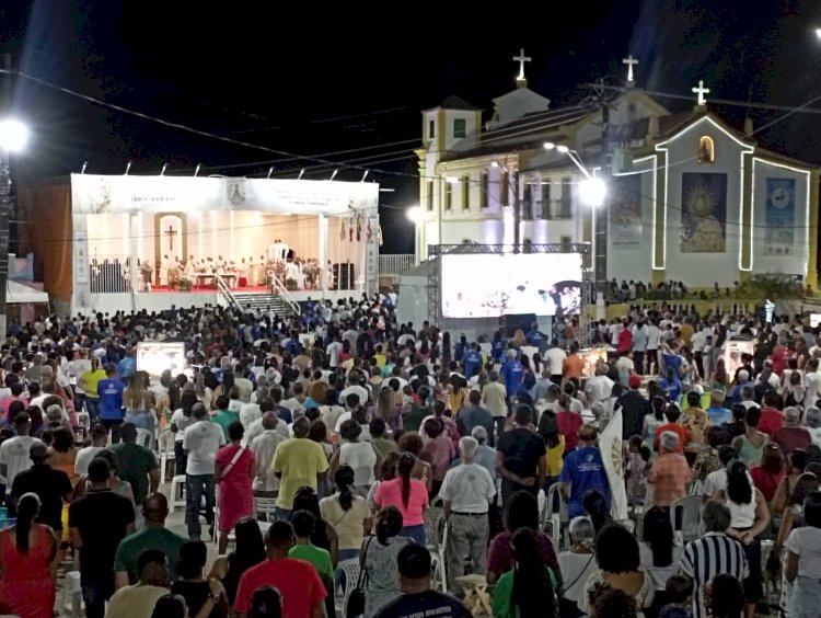 Primeira Noite do Novenário: Fé e Tradição em Candeias